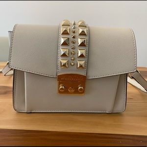 Valentino by mario valentino cute bag